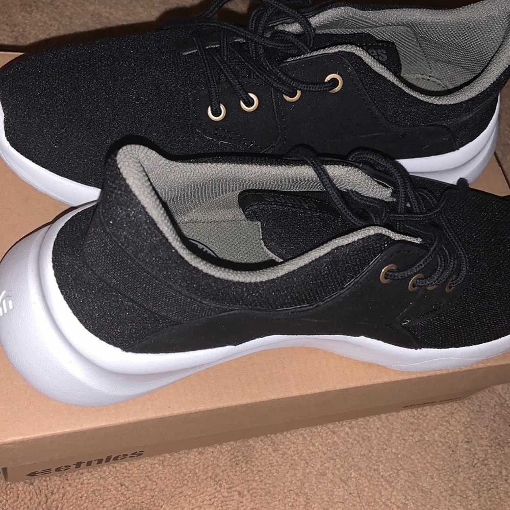 Etnies Scout Plus 8.5 new